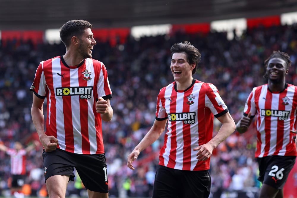 美记：步行者和鹈鹕都对库明加感兴趣