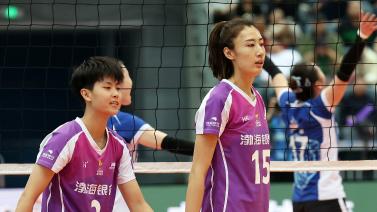 欧冠疯狂夜！3大豪门全逆转，17岁新星封神，后卫90秒双响炸场？